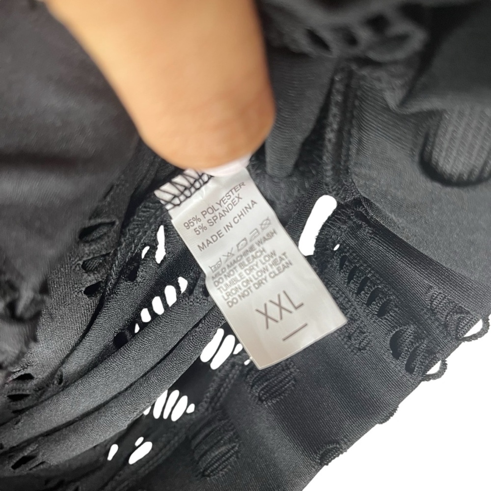 SHEIN 2 Piece Black Cut Out Tee & Leggings XXL - Picture 11 of 12